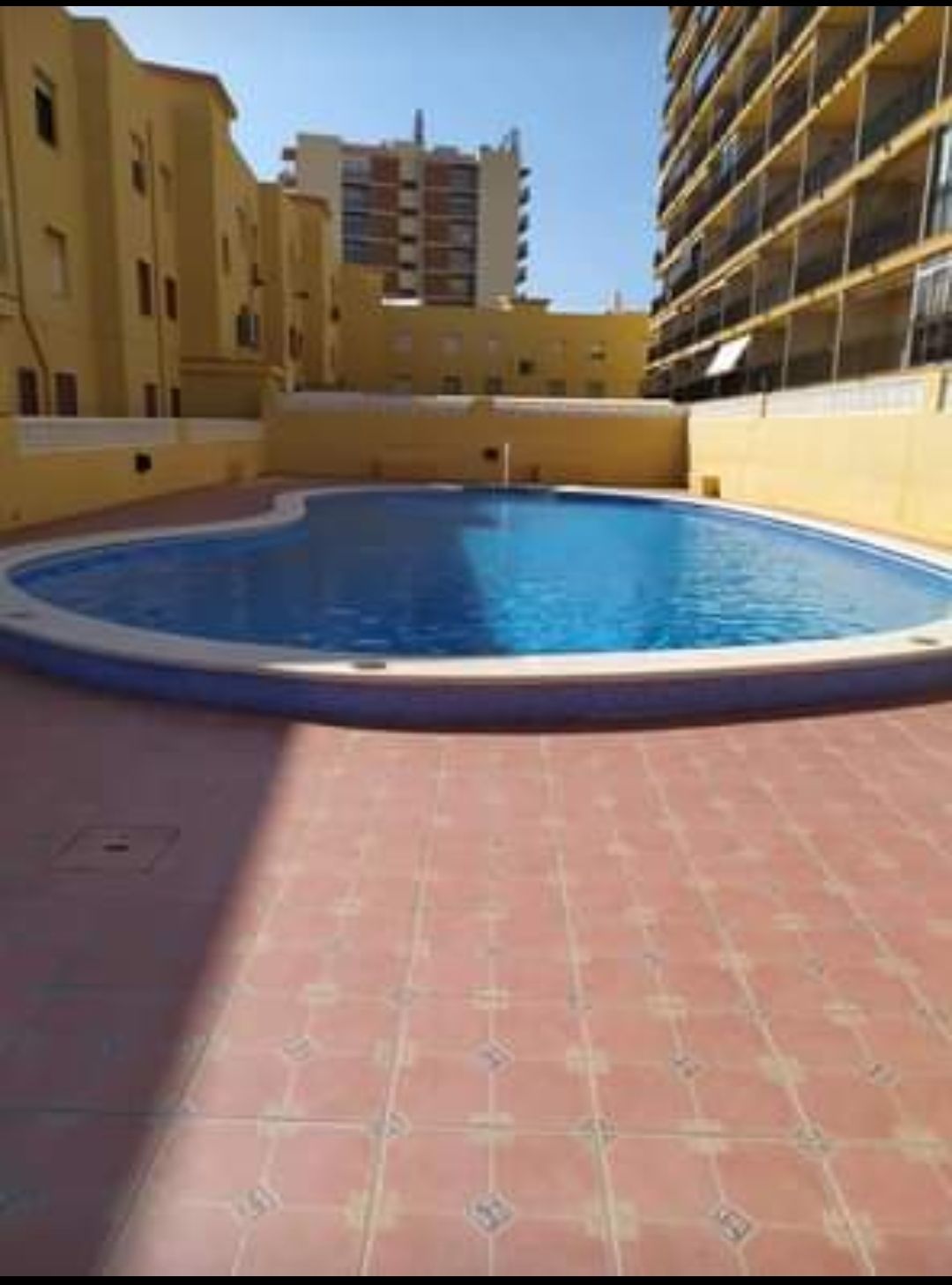 Por 93900€ Playa Moro de Gos
