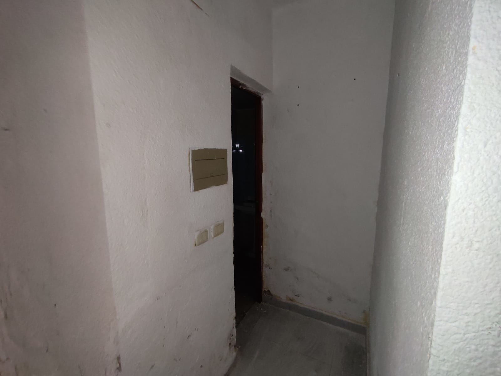 Por 63000€ local en zona Doctor Marañon