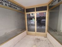 Por 63000€ local en zona Doctor Marañon