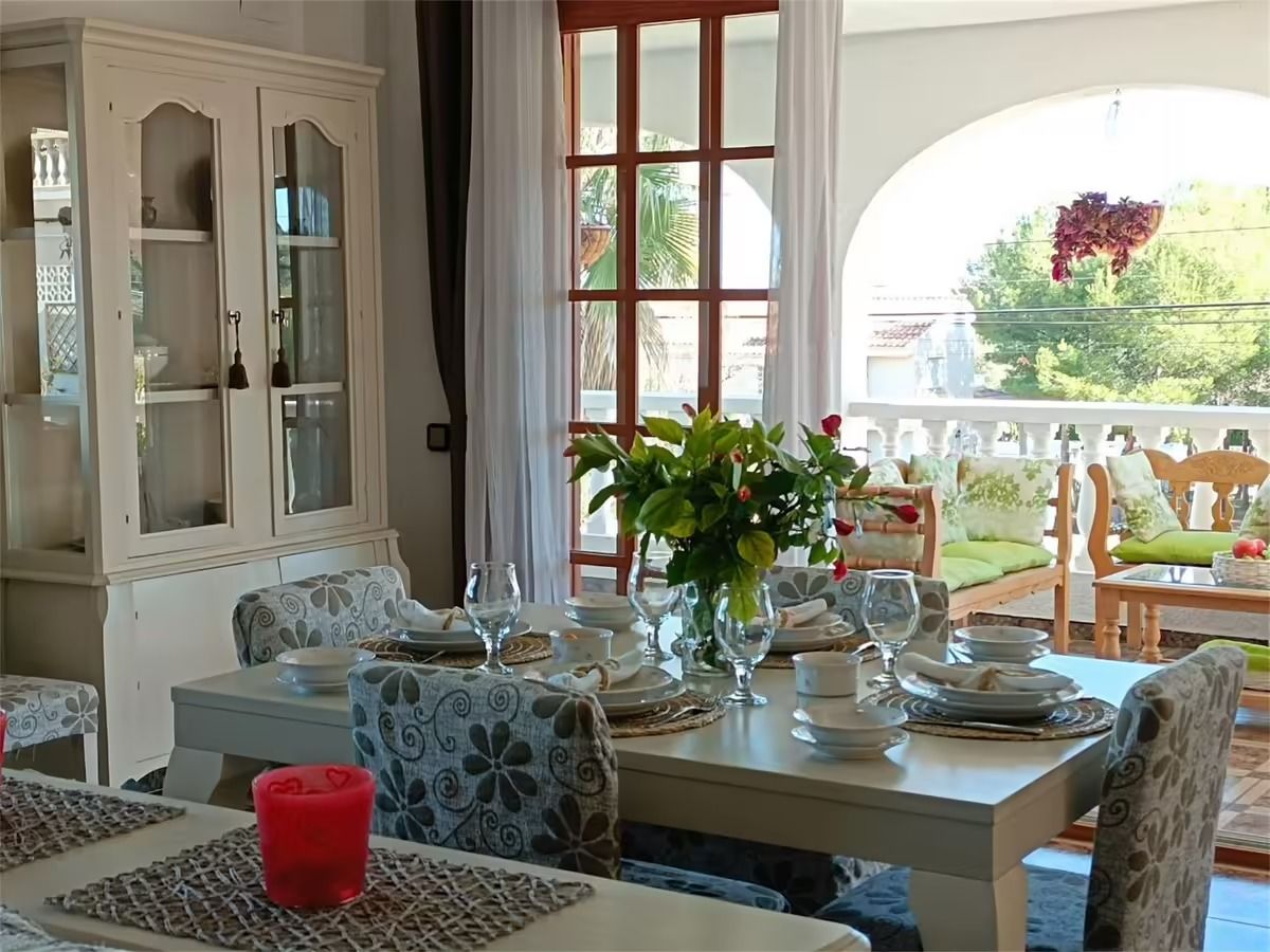 Por 1500000€ villa de alto standing
