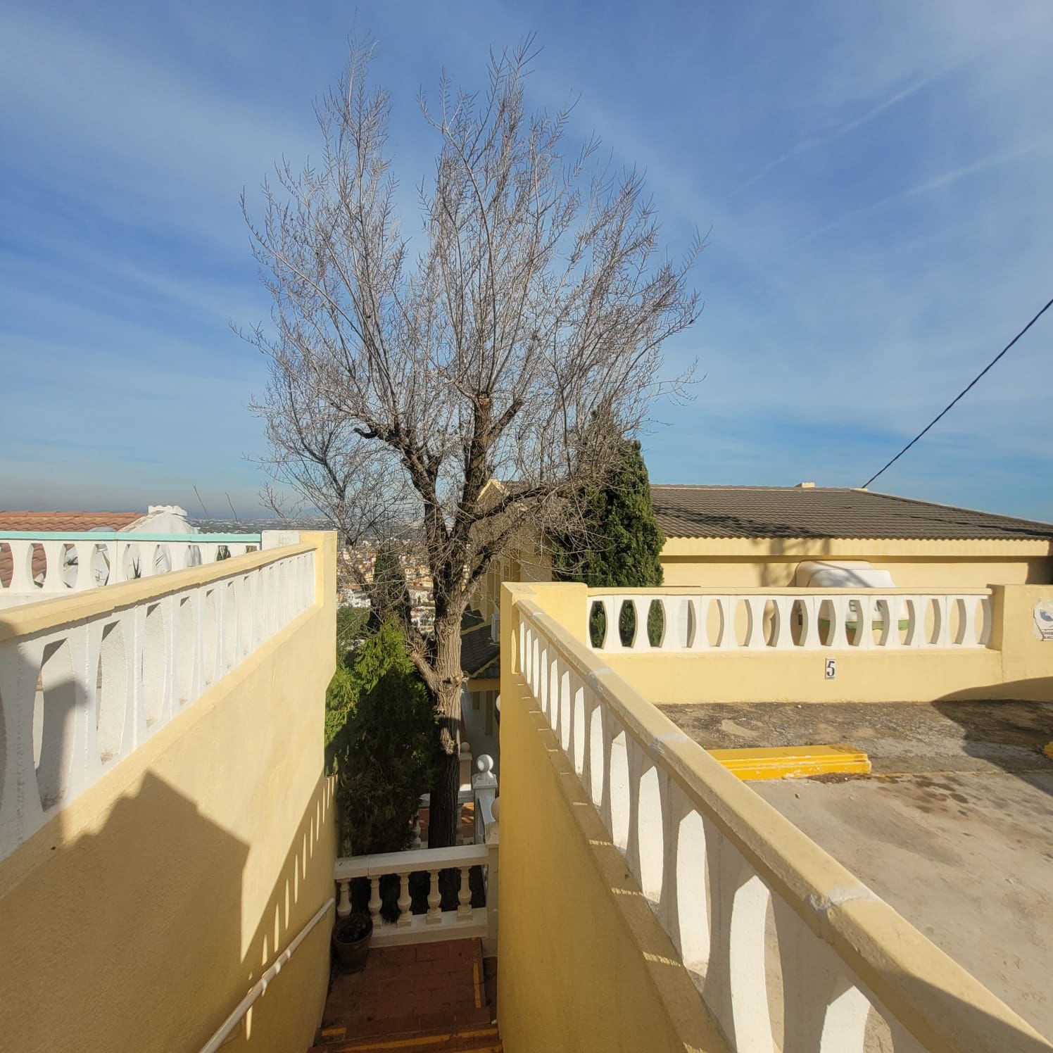Por 480000€ Complejo Turístico de 5 apartamentos