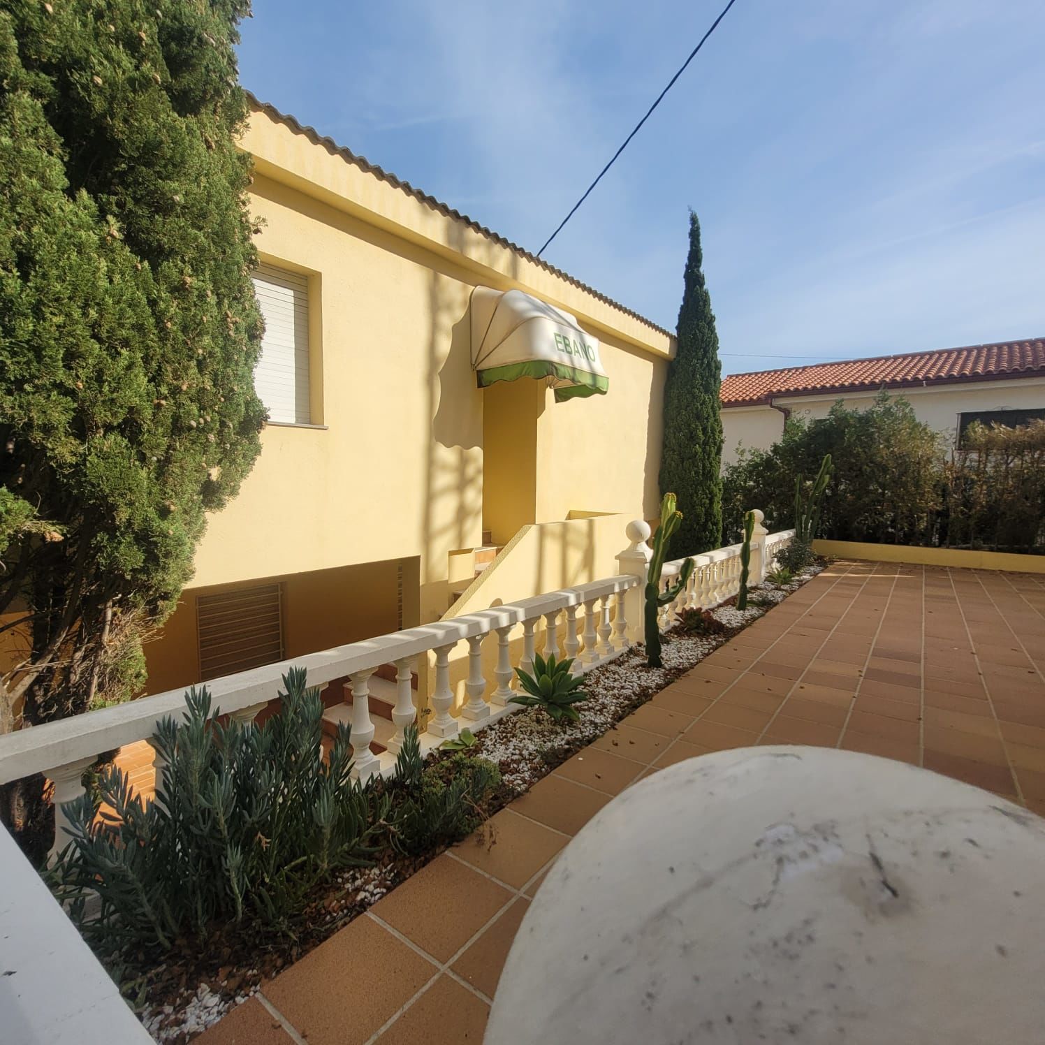 Por 480000€ Complejo Turístico de 5 apartamentos
