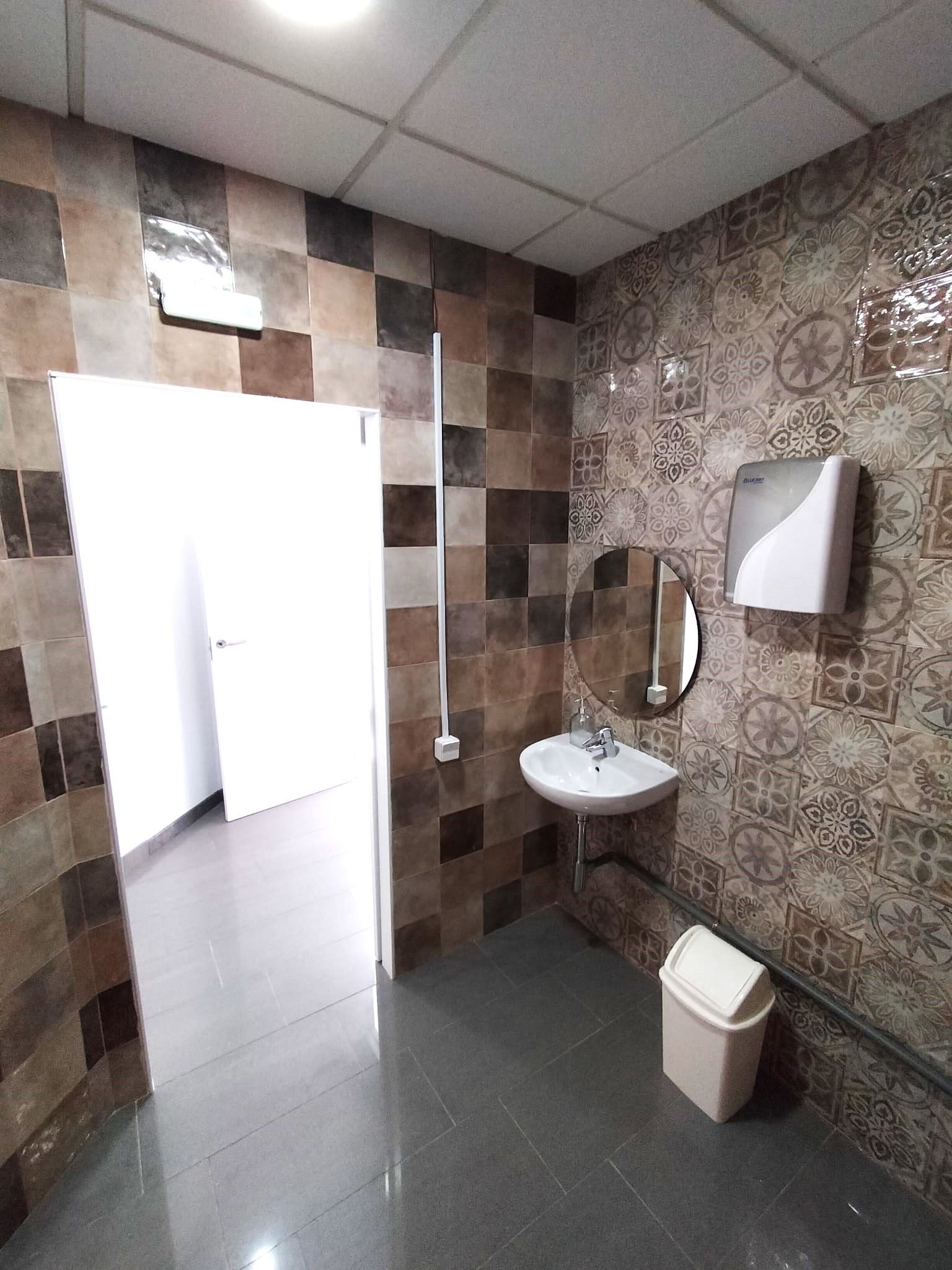 Por 99000€ Zona Plaza la Olivera